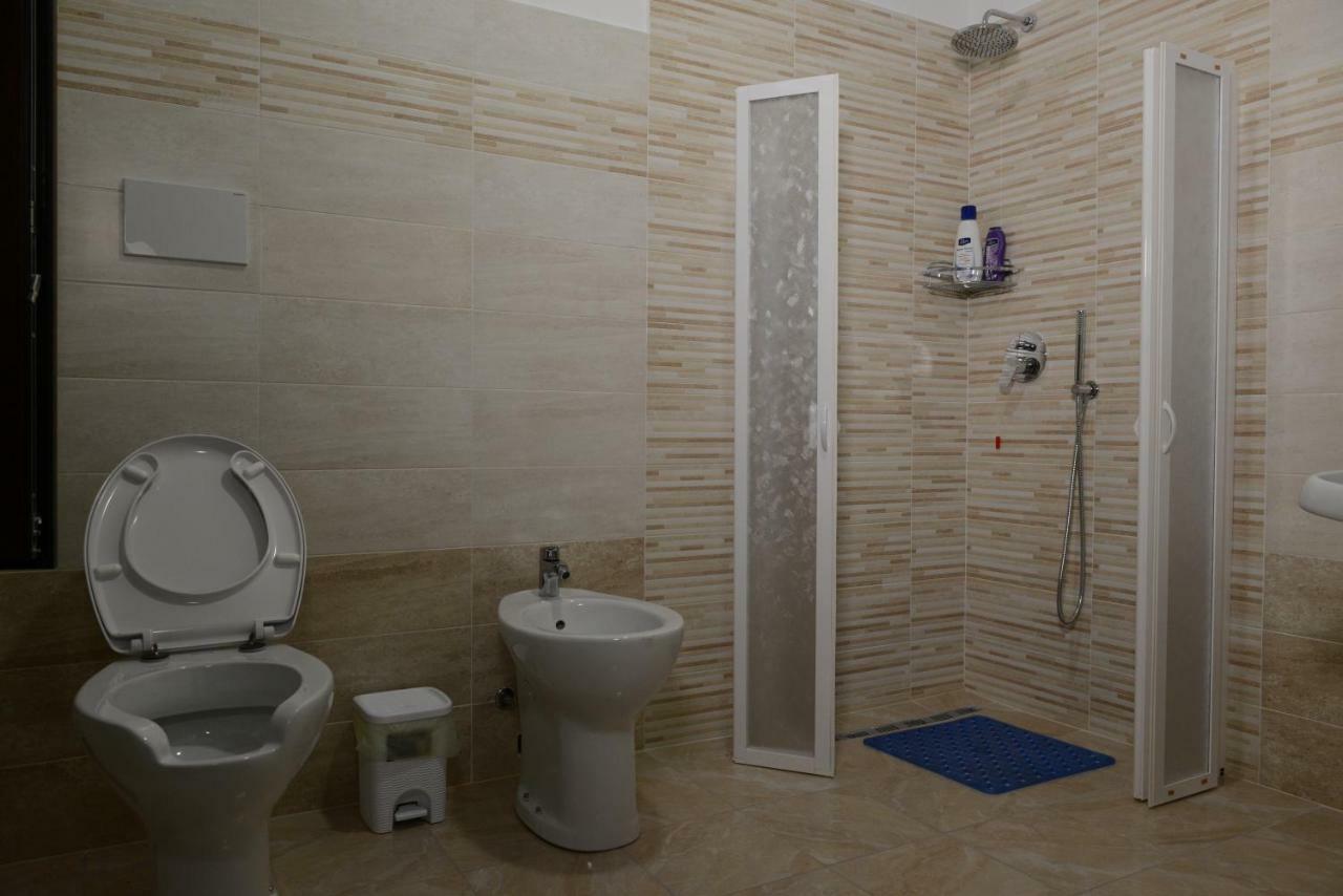 Hotel Oregon Milano Ngoại thất bức ảnh
